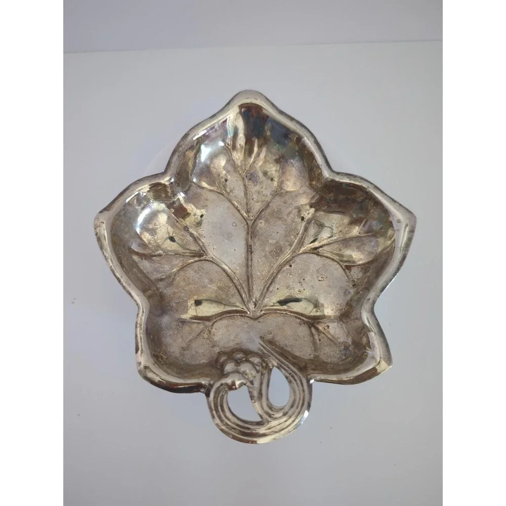 Vintage Silver Tone Leaf Dish Hong Kong 6in Trinket Tray Silverplate Metalware